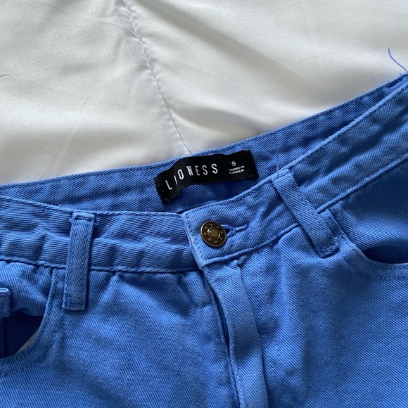 Lioness Blue Jeans - Picture 2 of 3